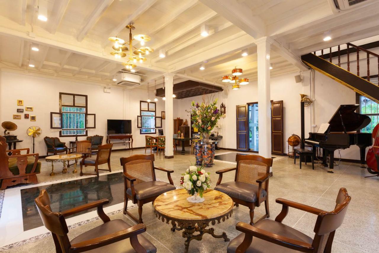 Sound Gallery House - Sha Plus Phuket Екстериор снимка