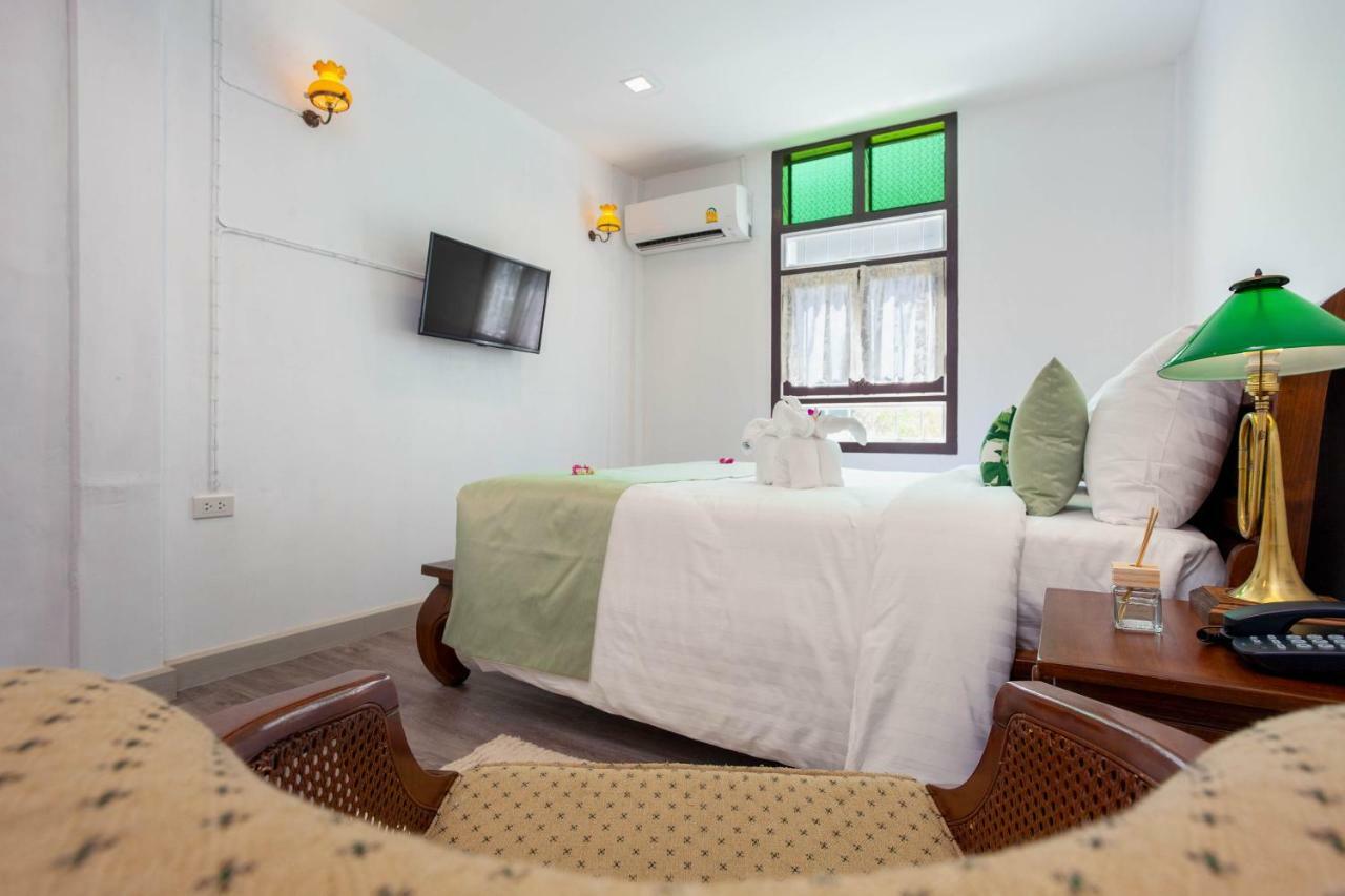Sound Gallery House - Sha Plus Phuket Екстериор снимка